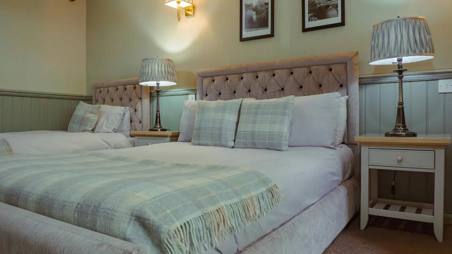 White Lion Hotel Hebden Bridge